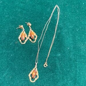 VINTAGE Amber Necklace/Earrings set